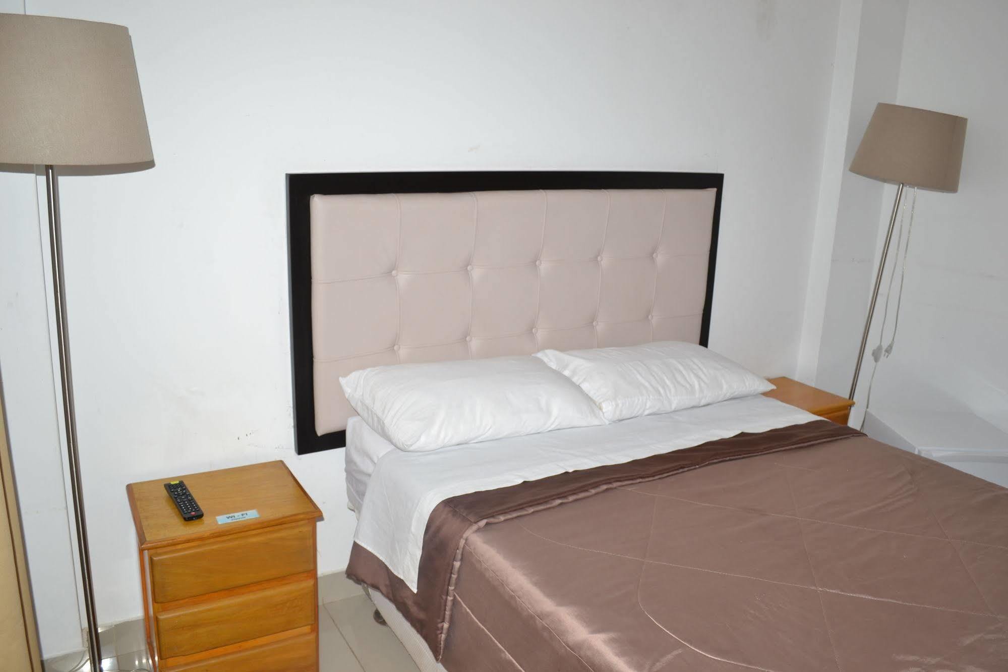 Hotel Residencial Los Frayles Paracas Exterior photo